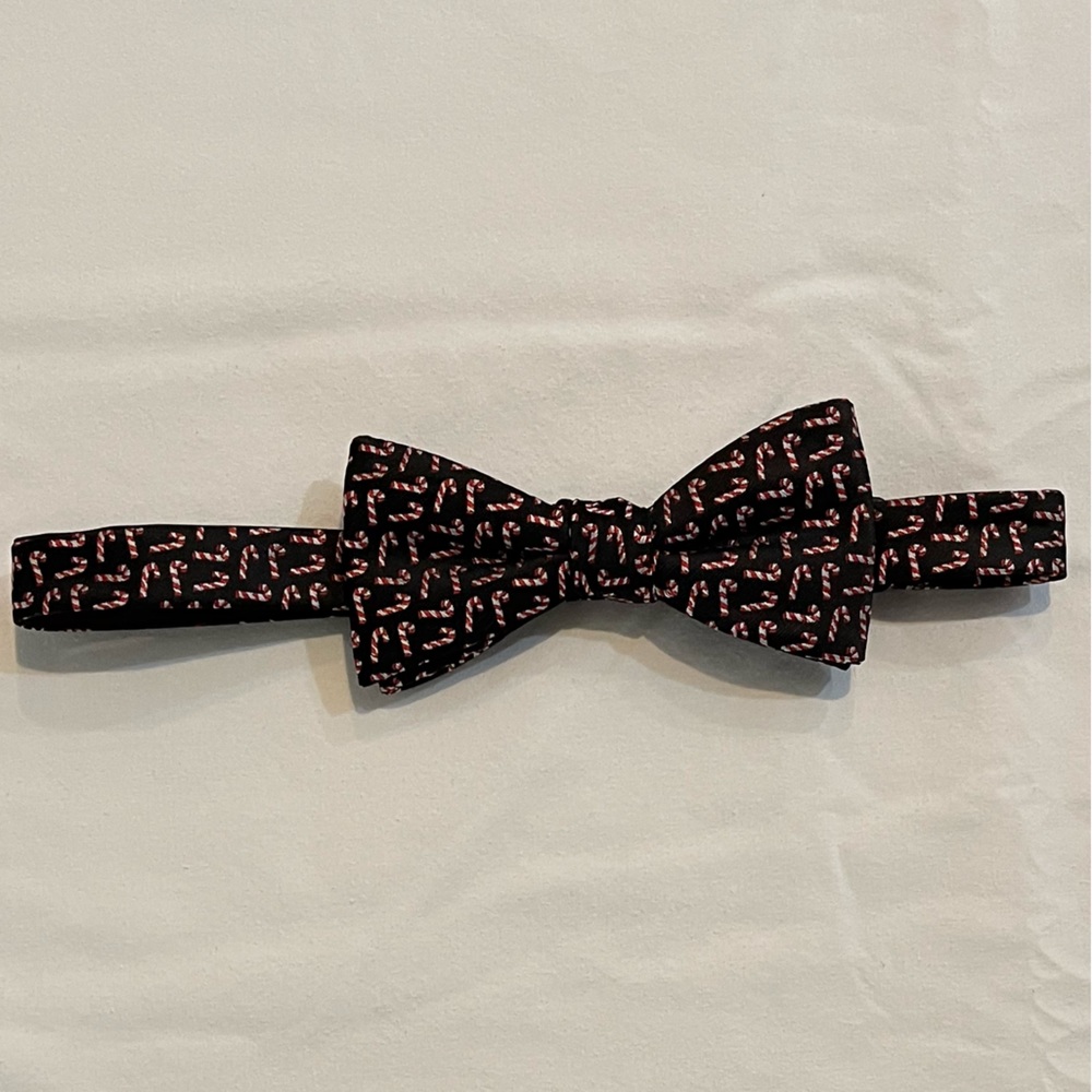 Candy cane Saddlebred Bow Tie. 3/$7 items 1 free. Offer $14.